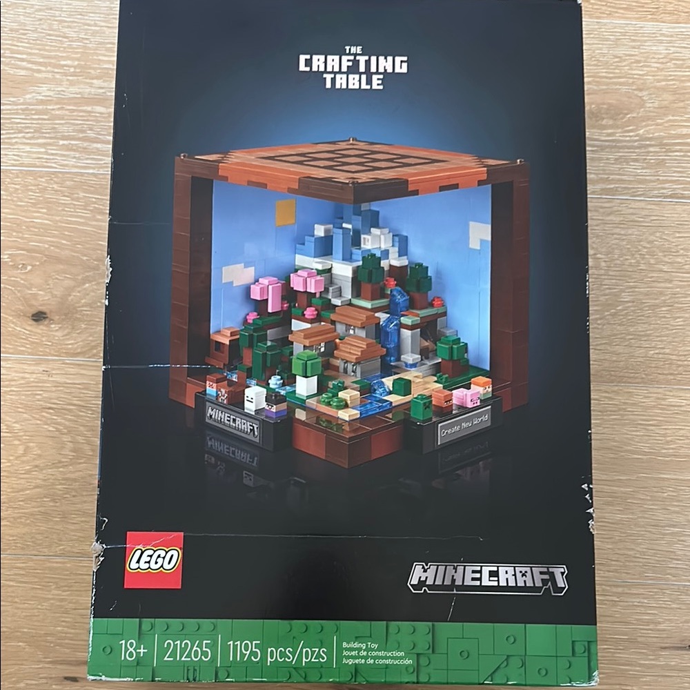 LEGO Minecraft The Crafting Table Set
